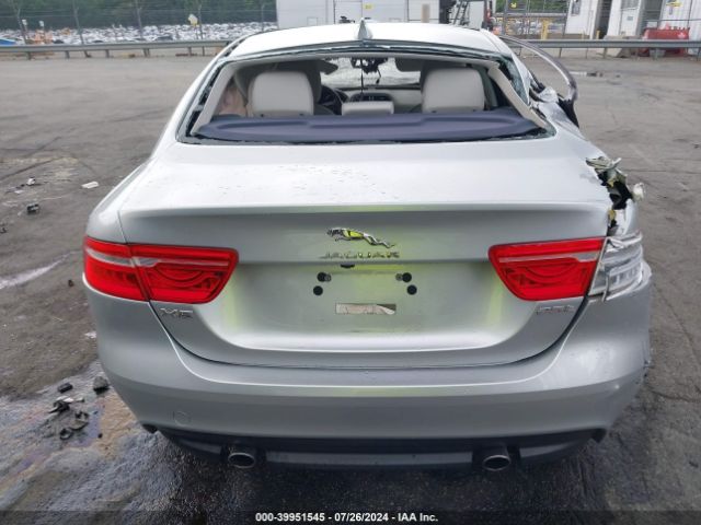 SAJAR4BG5HA964810 Jaguar Xe 25t