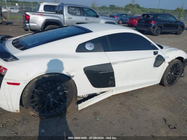 WUAKBAFX7H7901367 Audi R8 5.2 V10 Plus