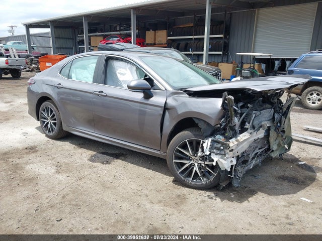Toyota CAMRY SE 2022 4T1G11AK7NU630451 головне зображення