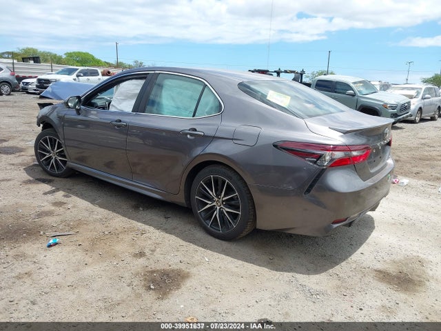 Toyota CAMRY SE 2022 4T1G11AK7NU630451 Image 3