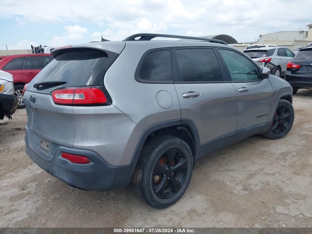 1C4PJLCBXGW125637 Jeep Cherokee Altitude