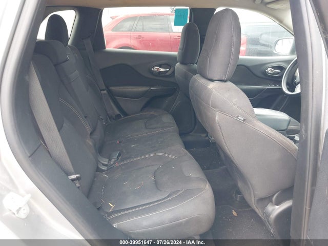 1C4PJLCBXGW125637 Jeep Cherokee Altitude