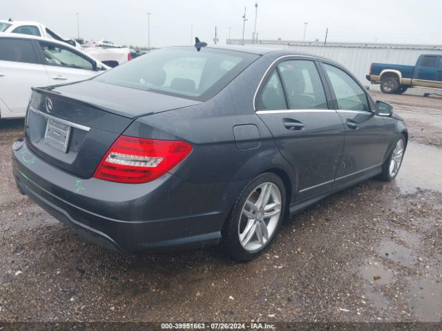 WDDGF4HB4ER312440 Mercedes-Benz C 250 Luxury/sport