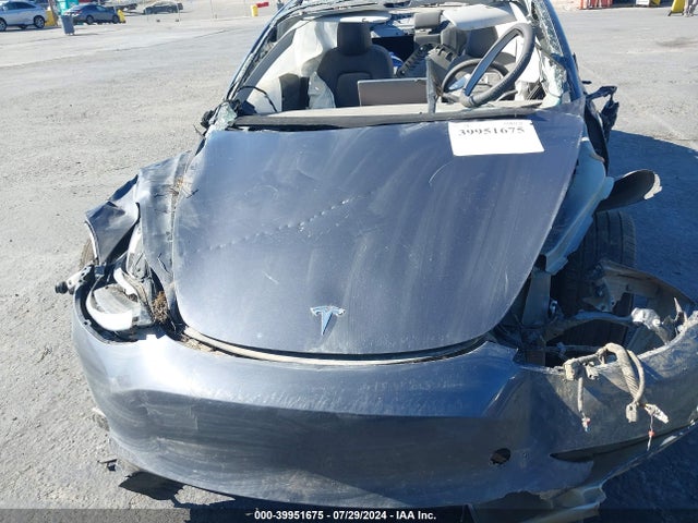 2023 TESLA MODEL 3 5YJ3E1EA3PF649308 Photo 9