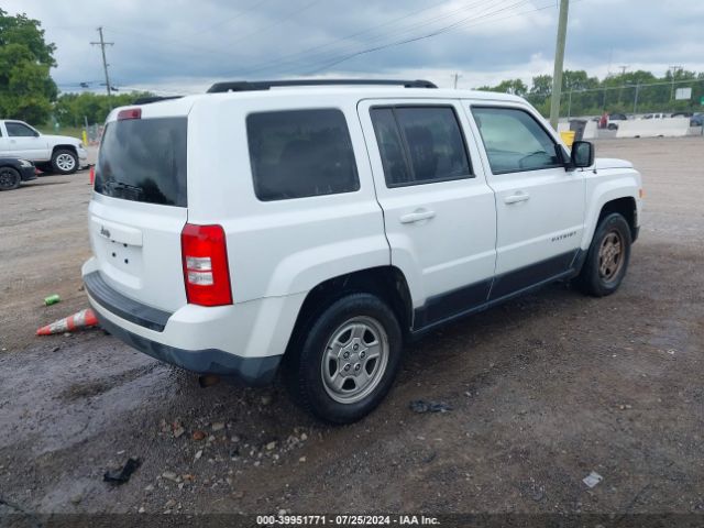 1C4NJPBB9FD341022 Jeep Patriot Sport
