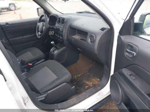 1C4NJPBB9FD341022 Jeep Patriot Sport