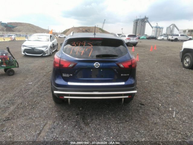 JN1BJ1CR0JW203901 Nissan Rogue Sport Sv
