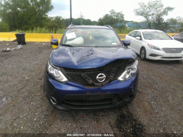JN1BJ1CR0JW203901 Nissan Rogue Sport Sv