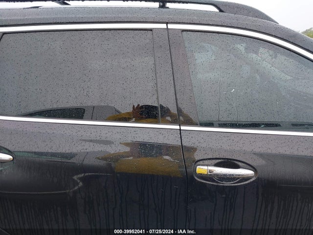 Nissan ROGUE SV 2018 5N1AT2MT2JC733738 Image 13