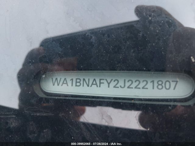WA1BNAFY2J2221807 Audi Q5 2.0t Premium/2.0t Tech Premium