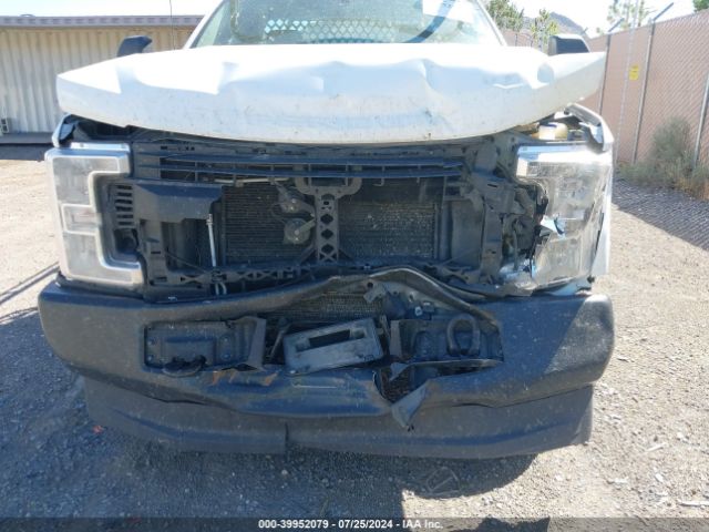 1FDBF3B69KEG11222 Ford F-350 Xl