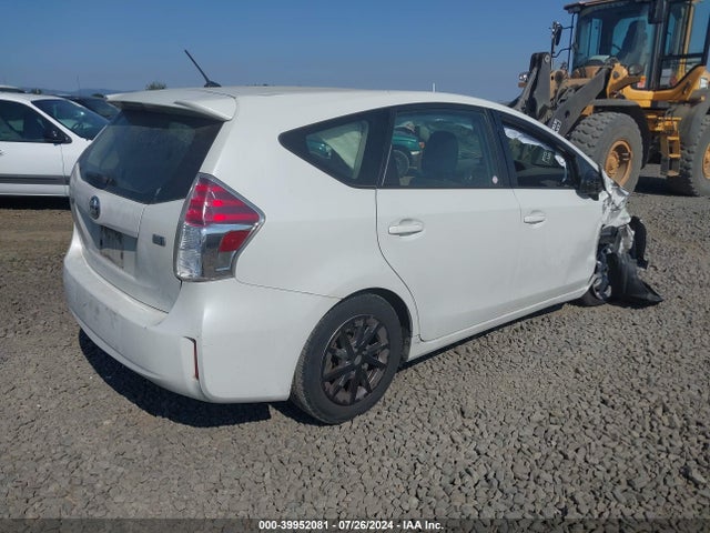 Toyota Prius V Five/four/three/two 2017 JTDZN3EU5HJ074333 Image 4