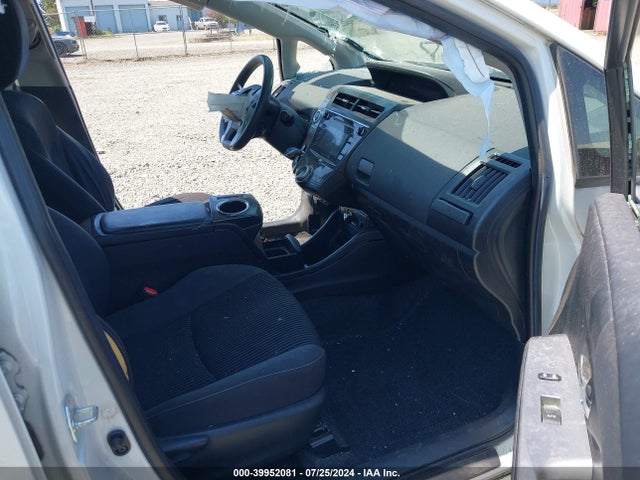 Toyota Prius V Five/four/three/two 2017 JTDZN3EU5HJ074333 Image 5