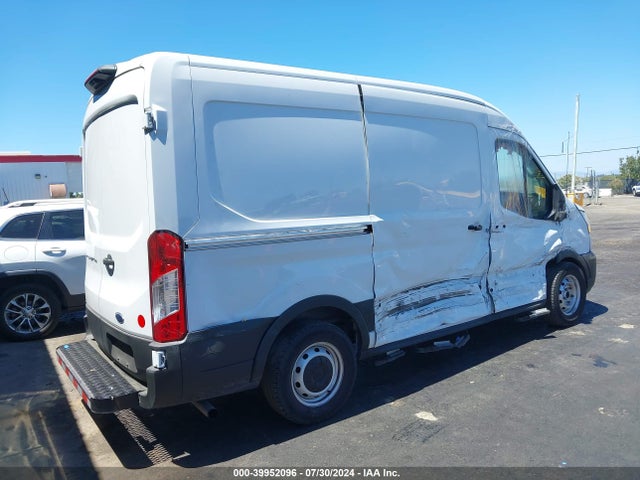 Ford Transit-150 2021 1FTYE1C81MKA39864 Image 4