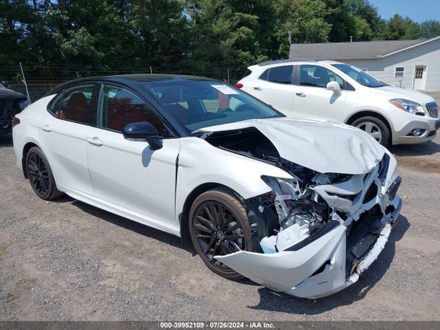 Toyota CAMRY XSE 2024 4T1K61BK4RU126732 головне зображення