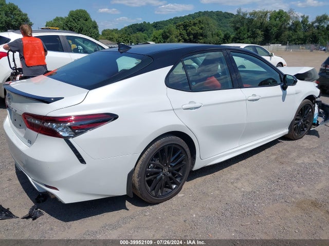 Toyota CAMRY XSE 2024 4T1K61BK4RU126732 Image 4