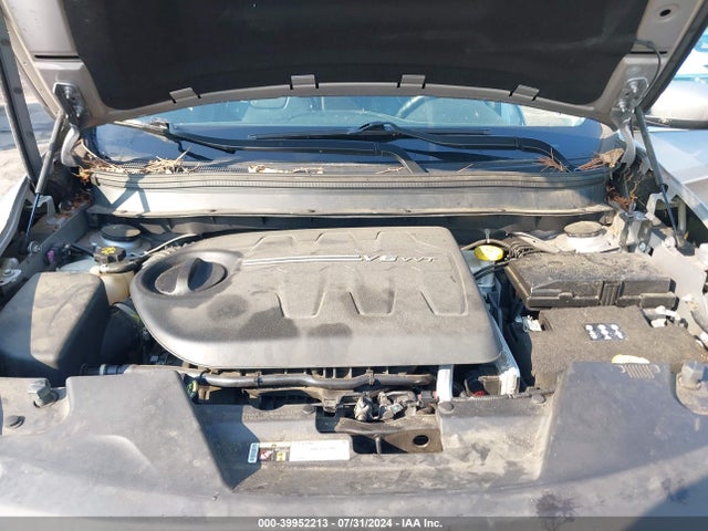 1C4PJMCS9HD213923 Jeep Cherokee Latitude 4x4