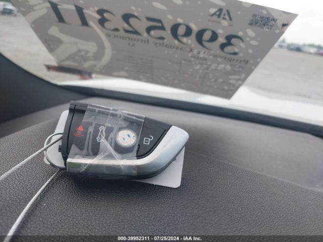 5UXTR9C55KLE18099 BMW X3 Xdrive30i