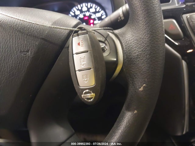 5N1DR2AM0LC629471 Nissan Pathfinder S 4wd