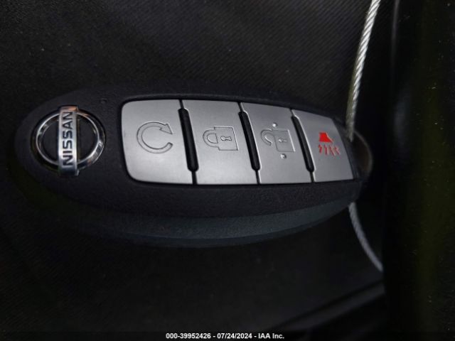 JN1BJ1CR4KW317546 Nissan Rogue Sport Sv