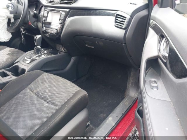 JN1BJ1CR4KW317546 Nissan Rogue Sport Sv