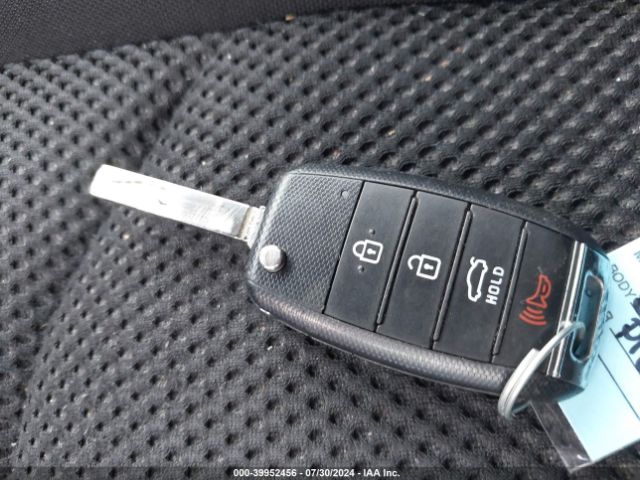 2019 KIA OPTIMA 5XXGT4L38KG346995 Photo 10