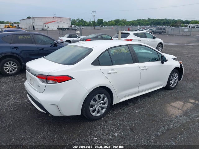 Toyota COROLLA LE 2022 5YFEPMAE5NP339272 Image 4