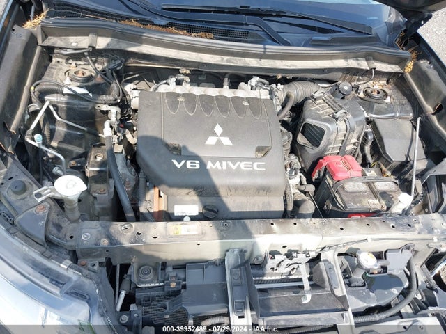 2017 MITSUBISHI OUTLANDER JA4JZ4AX2HZ055340 Photo 9