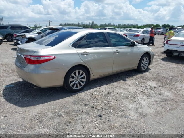 4T1BF1FK9HU625034 Toyota CAMRY XLE