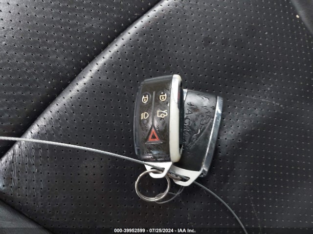 2009 JAGUAR XF SAJWA06B39HR19054 Photo 10