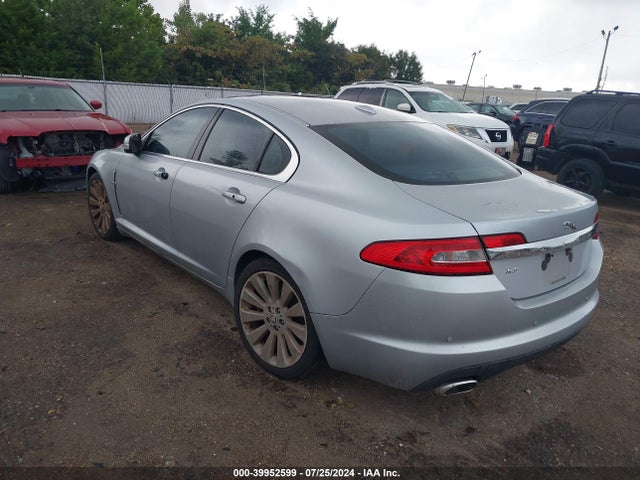 2009 JAGUAR XF SAJWA06B39HR19054 Photo 2