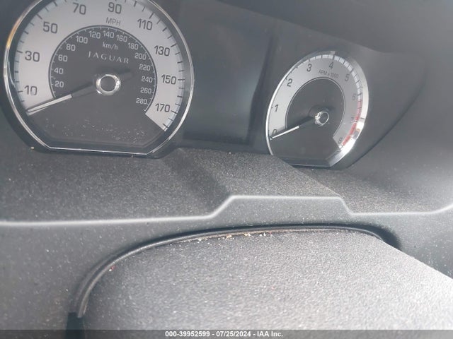 2009 JAGUAR XF SAJWA06B39HR19054 Photo 6