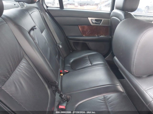 2009 JAGUAR XF SAJWA06B39HR19054 Photo 7