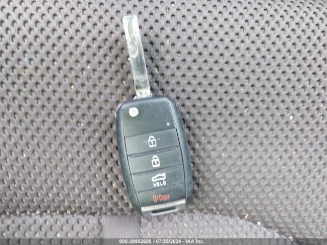 5XXGT4L30LG419519 KIA Optima Lx