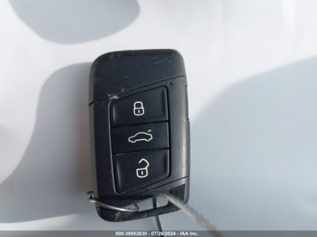 3VW6T7BU9KM195667 Volkswagen Jetta Gli 2.0t 35th Anniversary Edition/2.0t Autobahn/2.0t S