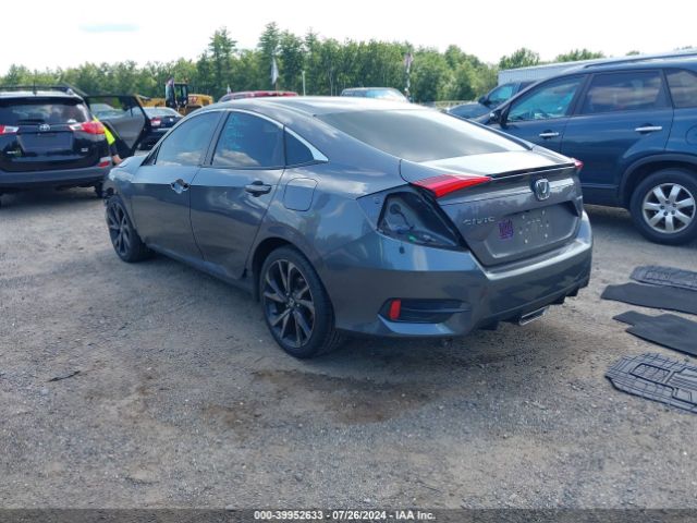 2HGFC2F88KH584092 Honda Civic Sport