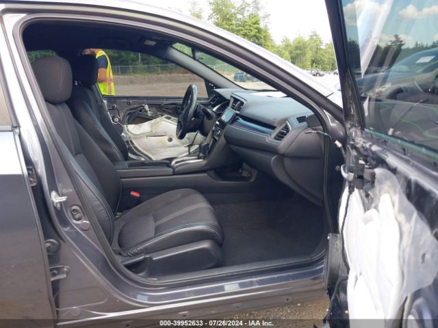 2HGFC2F88KH584092 Honda Civic Sport