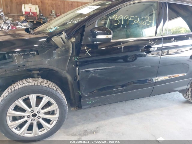 Ford Escape Titanium 2017 1FMCU9J95HUA86635 Image 12