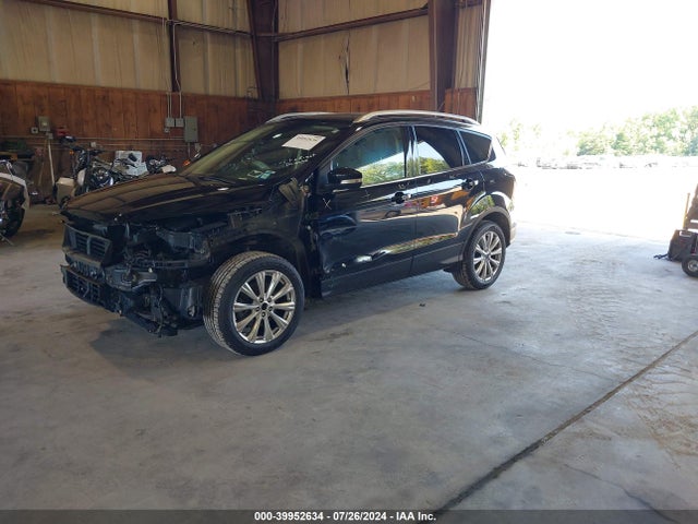 Ford Escape Titanium 2017 1FMCU9J95HUA86635 Image 2