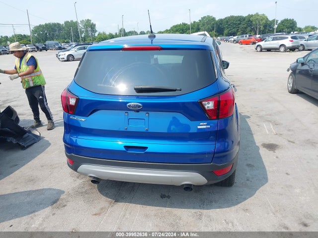 Ford ESCAPE SE 2019 1FMCU9GD8KUB02197 Image 16