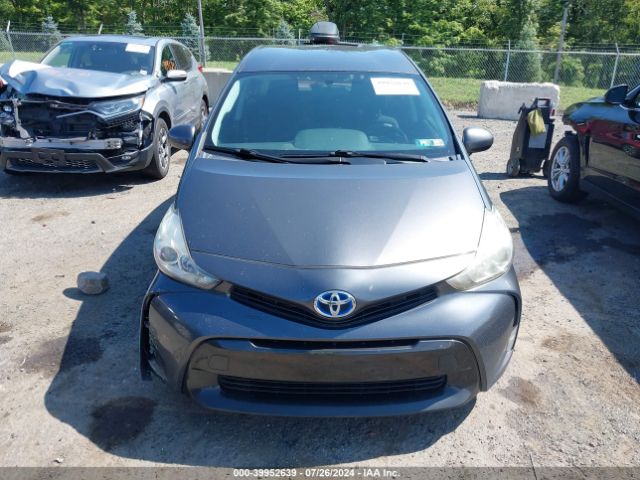 JTDZN3EU4FJ038713 Toyota Prius V Three