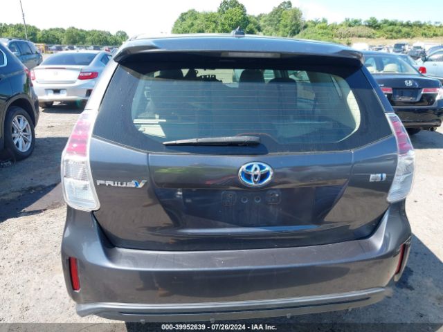 JTDZN3EU4FJ038713 Toyota Prius V Three