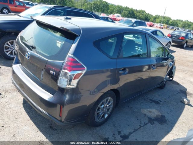 JTDZN3EU4FJ038713 Toyota Prius V Three