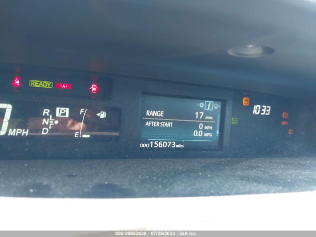 JTDZN3EU4FJ038713 Toyota Prius V Three