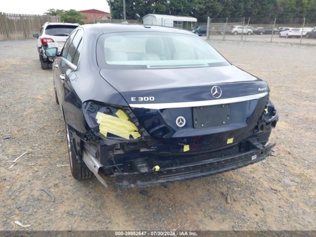 WDDZF4KB8KA594173 Mercedes-Benz E 300 4matic