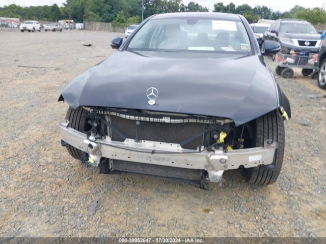 WDDZF4KB8KA594173 Mercedes-Benz E 300 4matic
