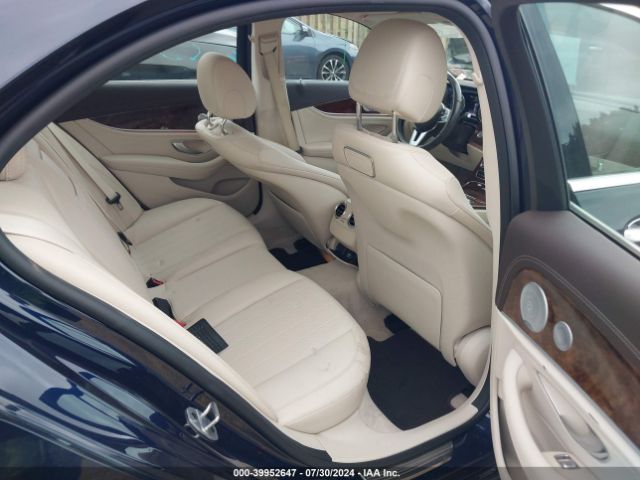 WDDZF4KB8KA594173 Mercedes-Benz E 300 4matic