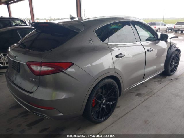 ZN661XUL8JX268855 Maserati Levante Granlusso