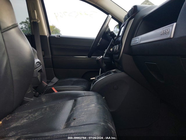 1C4NJDEB8HD139480 Jeep Compass High Altitude 4x4