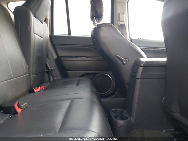 1C4NJDEB8HD139480 Jeep Compass High Altitude 4x4